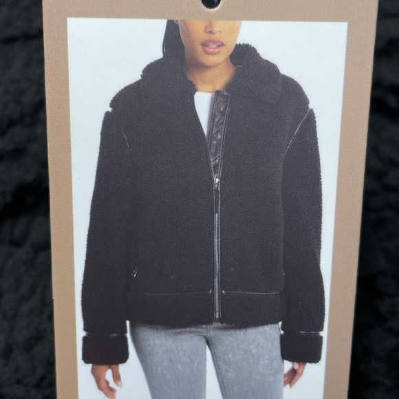 Bearpaw Jackets & Blazers - Bearpaw Women's XS Faux Fur Jacket Black c0327